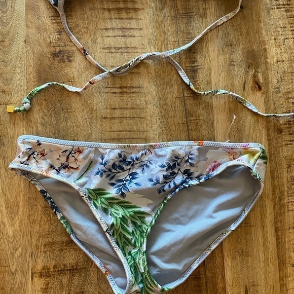 Rachel Roy shiny silver gray metallic triangle bikini 2 piece floral set nwot - Picture 4 of 8